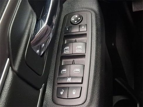 Used 2024 RAM 1500 Classic Warlock image 23