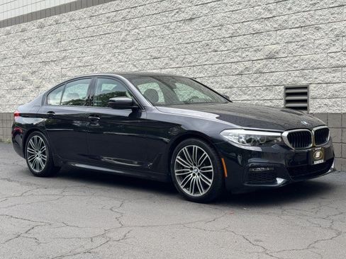 Used 2019 BMW 530i xDrive w/ M Sport Package AWD/4WD image 39