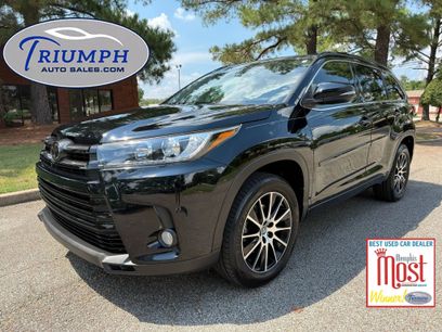 Used 2018 Toyota Highlander SE