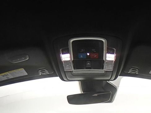 Used 2025 RAM 1500 Laramie AWD/4WD image 25