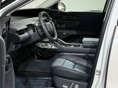 New 2026 Lincoln Nautilus Reserve w/ Jet Appearance Package AWD/4WD image 38