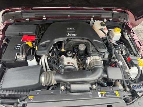 Certified 2021 Jeep Gladiator Sport image 25