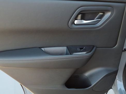 New 2026 Nissan Rogue SV w/ Cold Weather Package FWD image 9