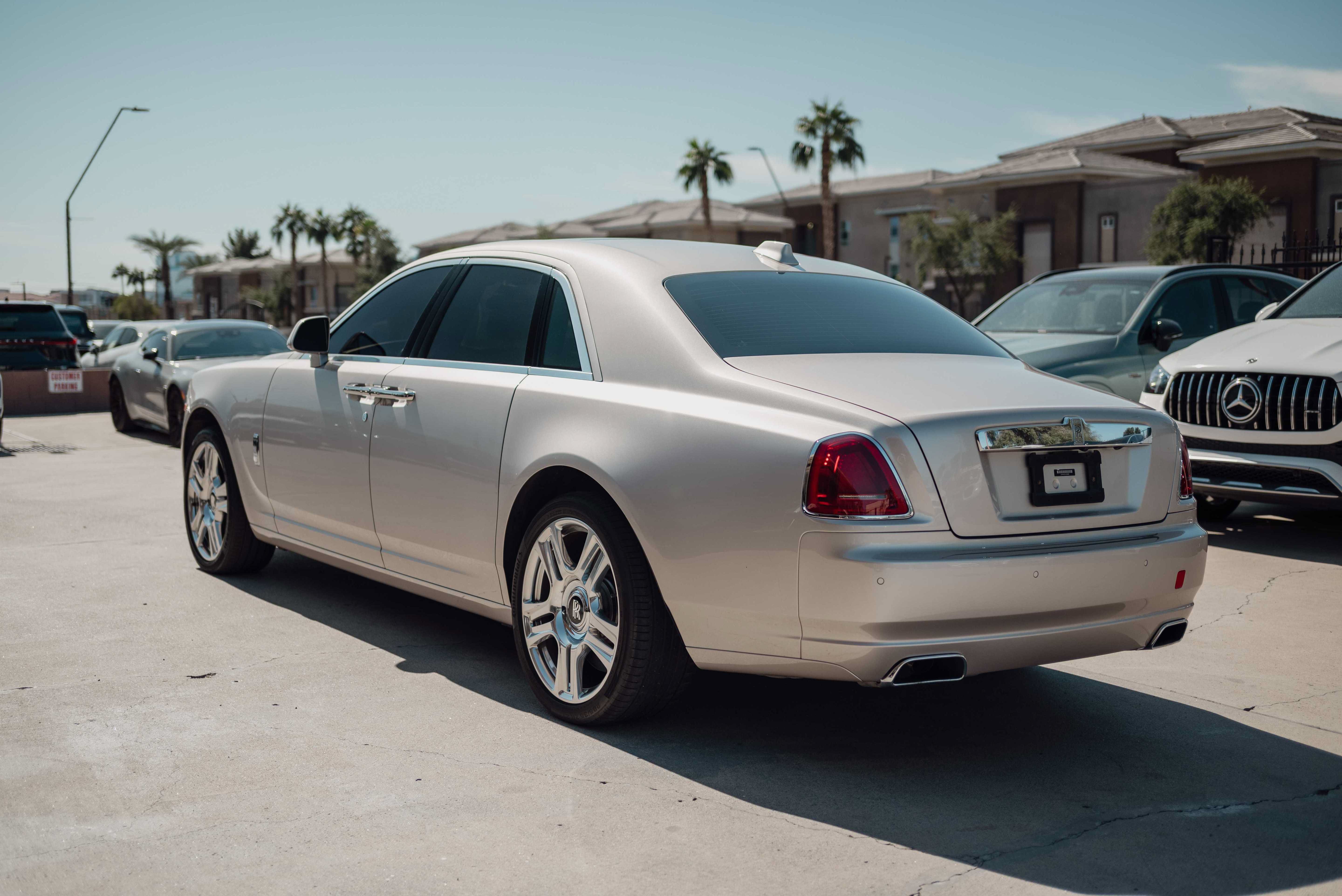Used 2020 Rolls-Royce Ghost RWD image 5