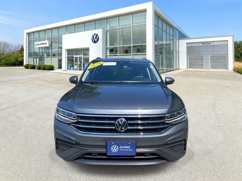 Used 2024 Volkswagen Tiguan SE AWD/4WD image 8