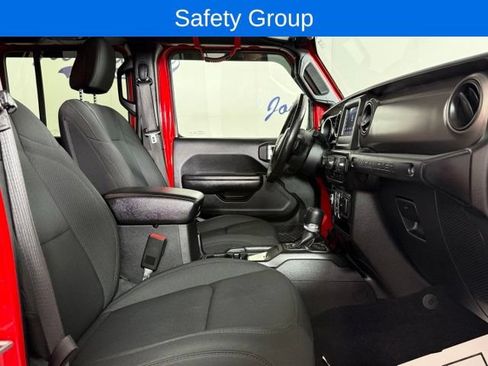Used 2021 Jeep Wrangler Unlimited Sport AWD/4WD image 16