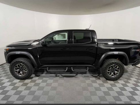 New 2026 Chevrolet Colorado ZR2 w/ Technology Package image 10