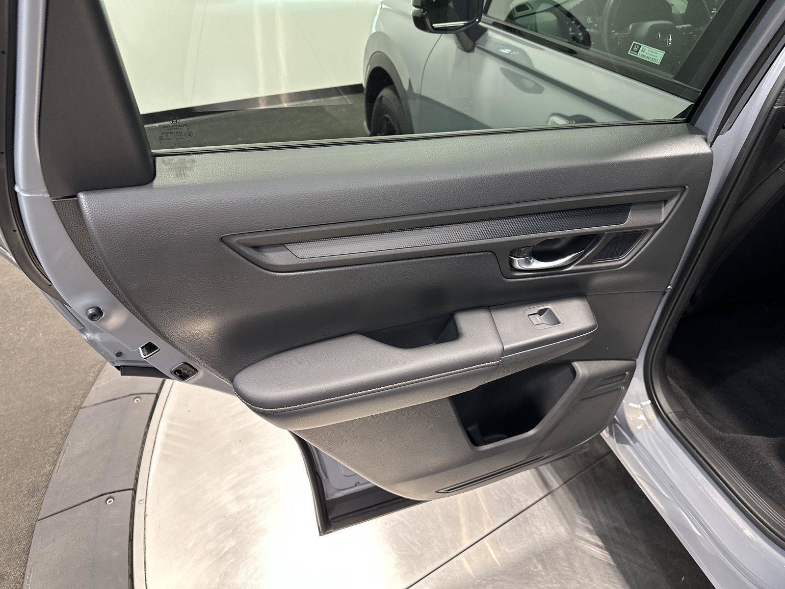 Certified 2026 Honda CR-V Sport-L image 27