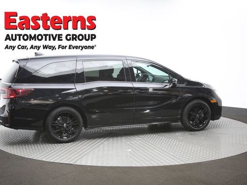 Used 2025 Honda Odyssey Sport-L image 46