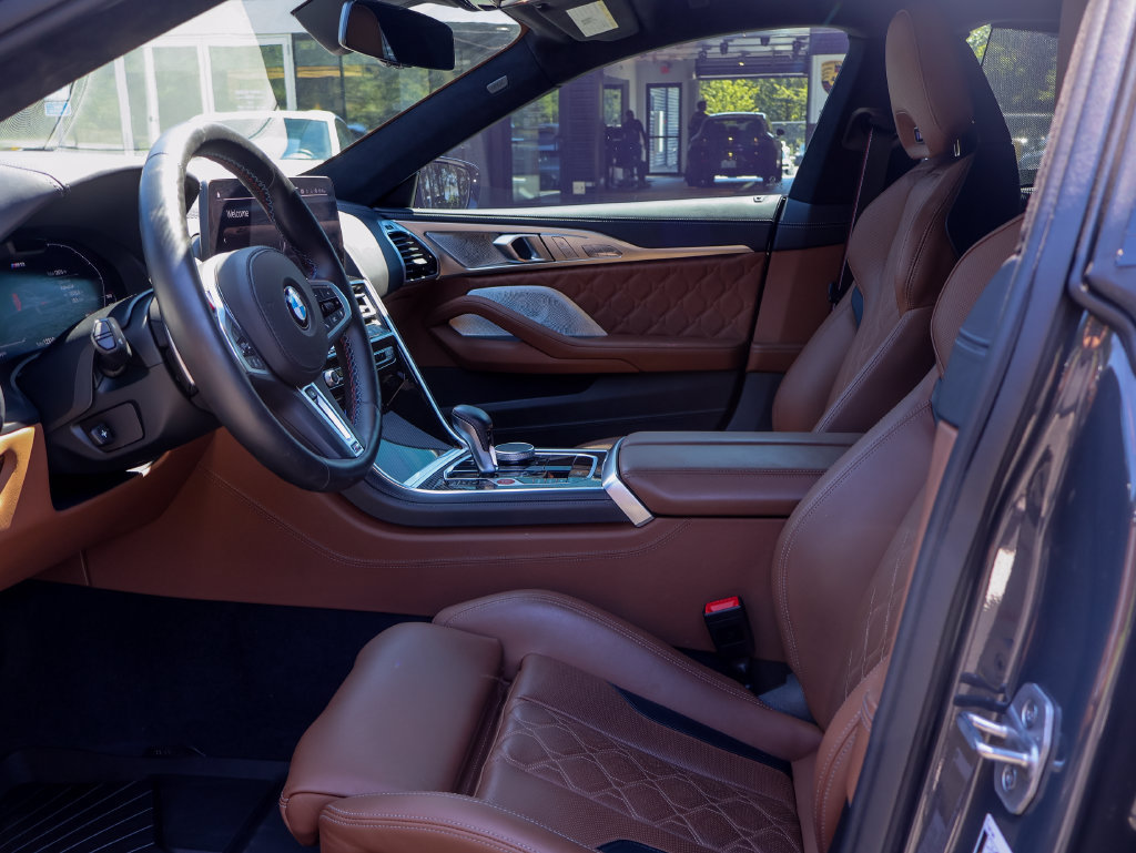 Used 2025 BMW M8 Competition AWD/4WD image 5