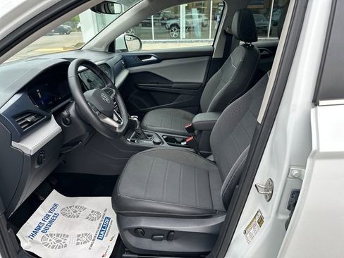 Certified 2024 Volkswagen Taos SE AWD/4WD image 14