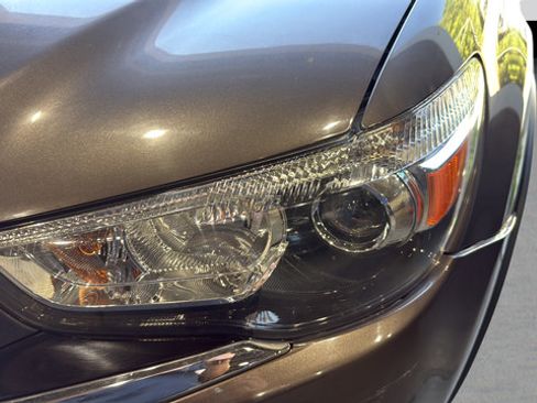 Used 2019 Mitsubishi Outlander Sport SE FWD image 34