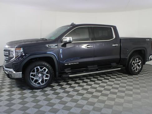 Used 2024 GMC Sierra 1500 SLT w/ SLT Premium Plus Package image 2
