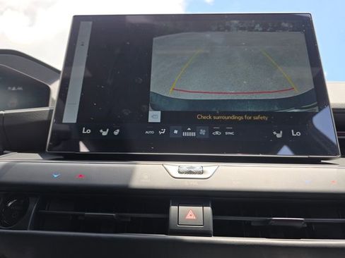 New 2026 Lexus ES 350e FWD image 30