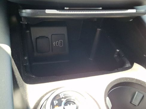 Used 2025 Ford Explorer ST w/ Sun And Sound Package AWD/4WD image 25