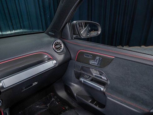 Certified 2025 Mercedes-Benz GLB 35 AMG 4MATIC image 24