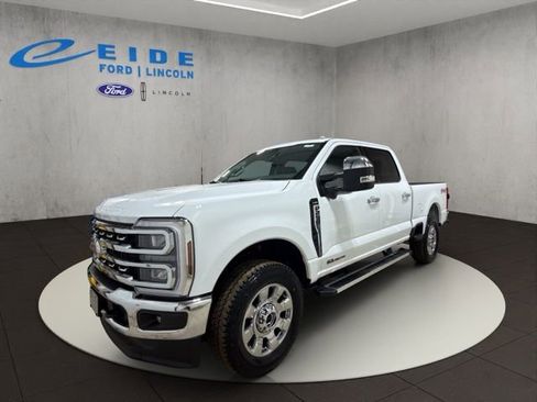 New 2026 Ford F250 Lariat image 4