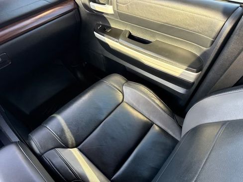 Used 2019 Toyota Tundra Limited AWD/4WD image 16