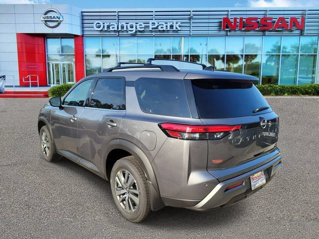 New 2026 Nissan Pathfinder SL w/ Cargo Package FWD image 3