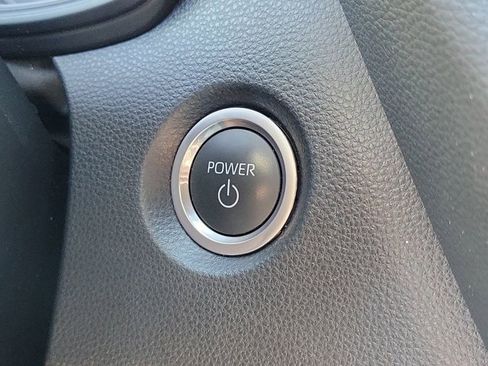 Used 2023 Toyota Corolla SE image 33