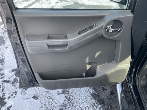 Used 2012 Nissan Xterra PRO-4X w/ Pro-4x Leather Pkg image 12