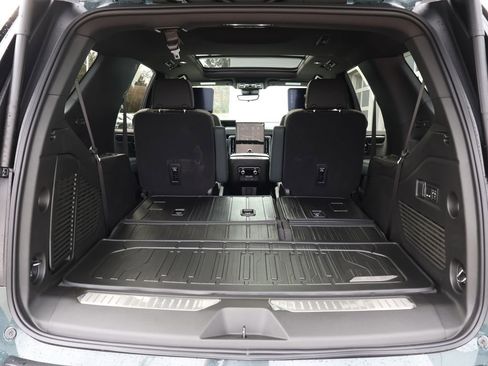 New 2026 GMC Yukon AT4 w/ AT4 Premium Plus Package AWD/4WD image 38