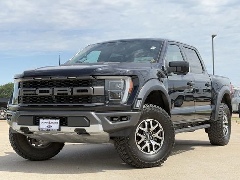 Used 2022 Ford F150 Raptor w/ Equipment Group 801A High AWD/4WD image 2