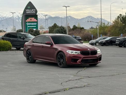 Used 2018 BMW M5 w/ Executive Package image 3