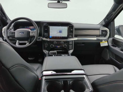 New 2025 Ford F150 Lariat w/ Equipment Group 502A High image 11