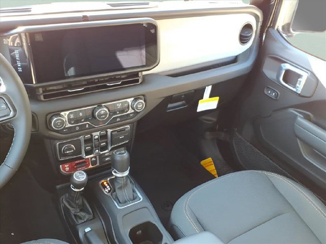 New 2026 Jeep Wrangler Unlimited Sport AWD/4WD image 14