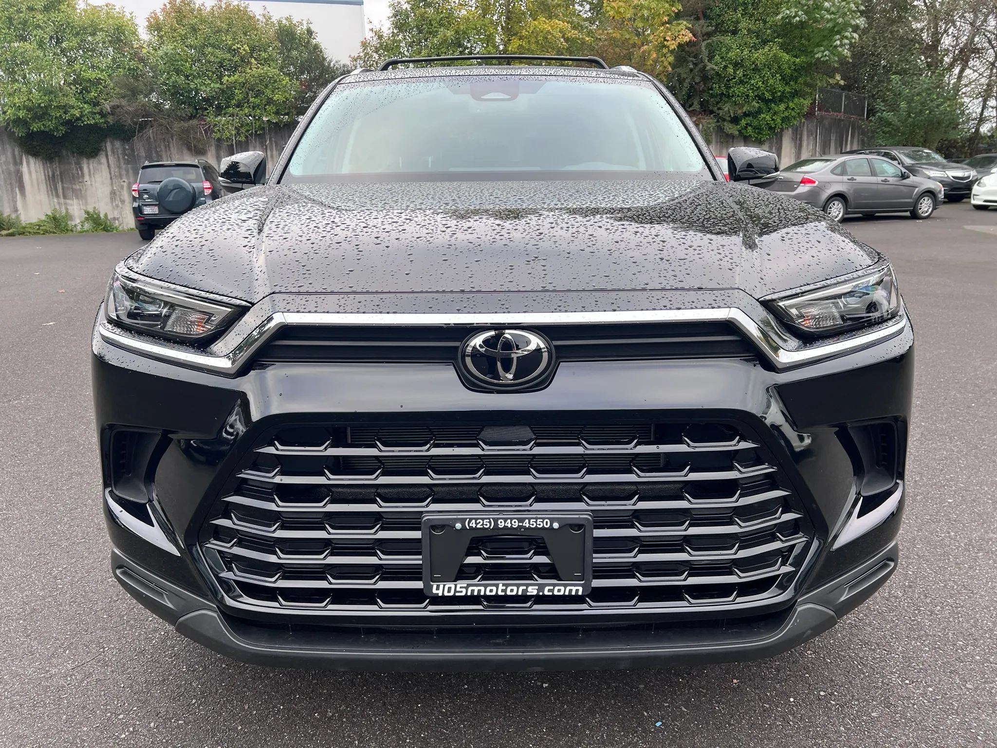 Used 2024 Toyota Grand Highlander AWD Hybrid image 2