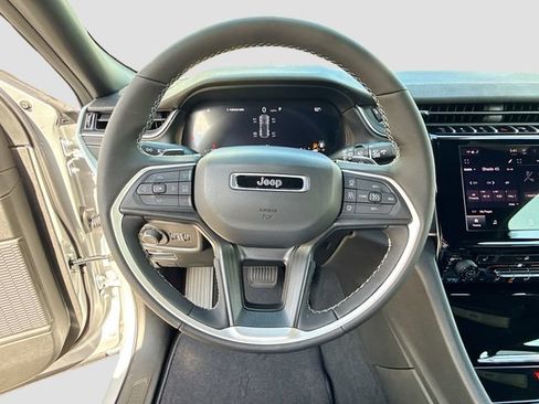 New 2026 Jeep Grand Cherokee Laredo X RWD image 8
