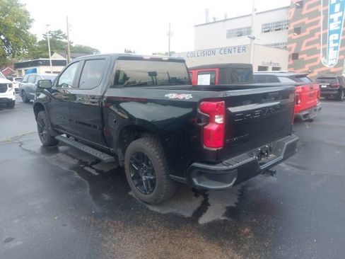 Used 2022 Chevrolet Silverado 1500 Custom w/ LPO, Dark Essentials Package AWD/4WD image 3