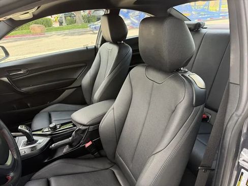 Used 2017 BMW 230i Coupe w/ Driving Assistance Package RWD image 16