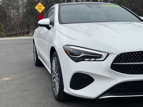 Used 2025 Mercedes-Benz CLA 250 4MATIC image 22
