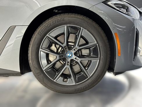 Used 2023 BMW i4 eDrive35 w/ Premium Package RWD image 11