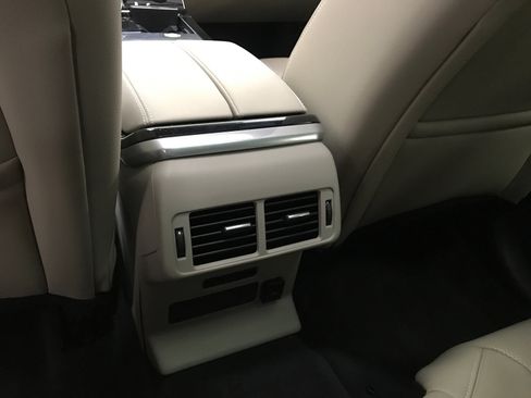 Used 2023 Land Rover Range Rover Velar S AWD/4WD image 13