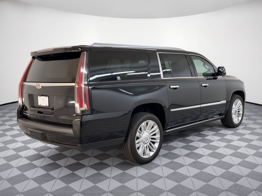 Used 2019 Cadillac Escalade ESV Platinum AWD/4WD image 9