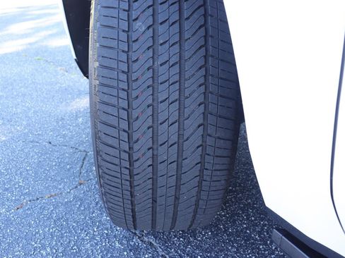 Used 2025 Cadillac Escalade Sport Platinum w/ LPO, Floor Liner Package AWD/4WD image 42