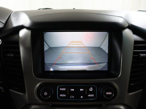 Used 2017 GMC Yukon SLT AWD/4WD image 14