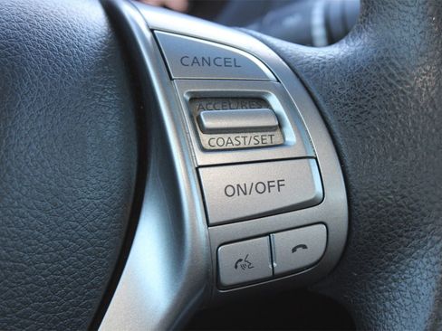 Used 2015 Nissan Altima 2.5 S w/ Special Edition Package image 21