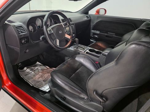 Used 2009 Dodge Challenger SRT8 w/ SRT Option Group II image 13