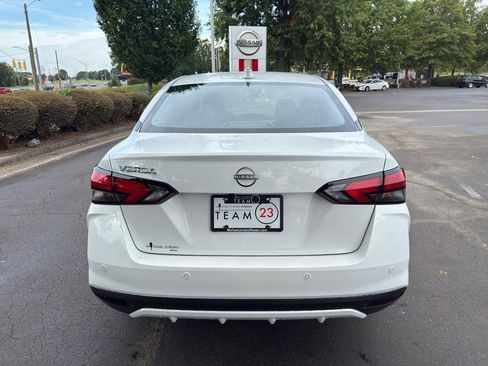 New 2025 Nissan Versa SV image 6