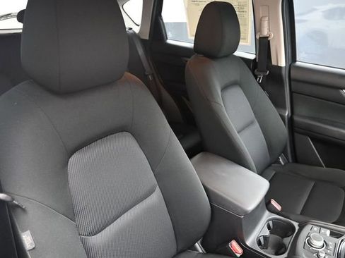 Used 2019 MAZDA CX-5 Sport image 9