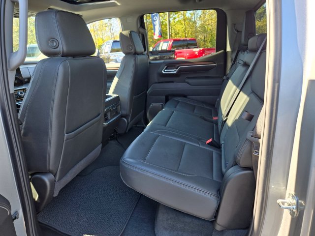 Used 2025 GMC Sierra 1500 Denali w/ Denali Reserve Package AWD/4WD image 13