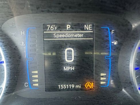 Used 2017 Chrysler Pacifica Touring-L image 5