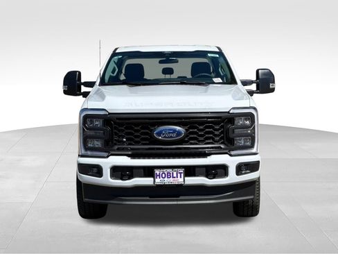 New 2026 Ford F250 XL w/ STX Appearance Package AWD/4WD image 9