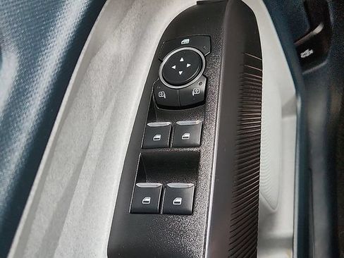 Used 2025 Ford Maverick XLT w/ Equipment Group 302A AWD/4WD image 20