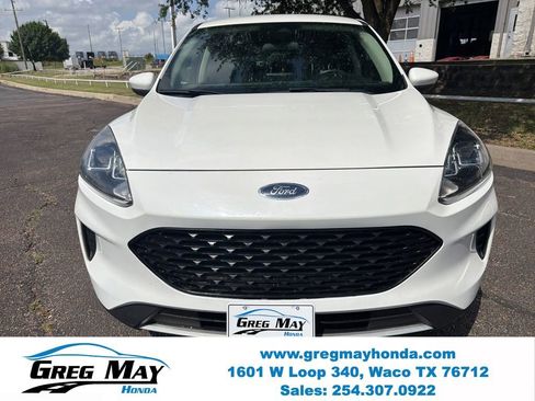 Used 2020 Ford Escape SE FWD image 8