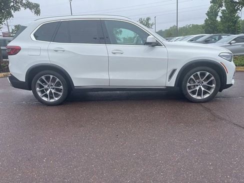 Used 2019 BMW X5 xDrive40i w/ Luxury Seating Package AWD/4WD image 2